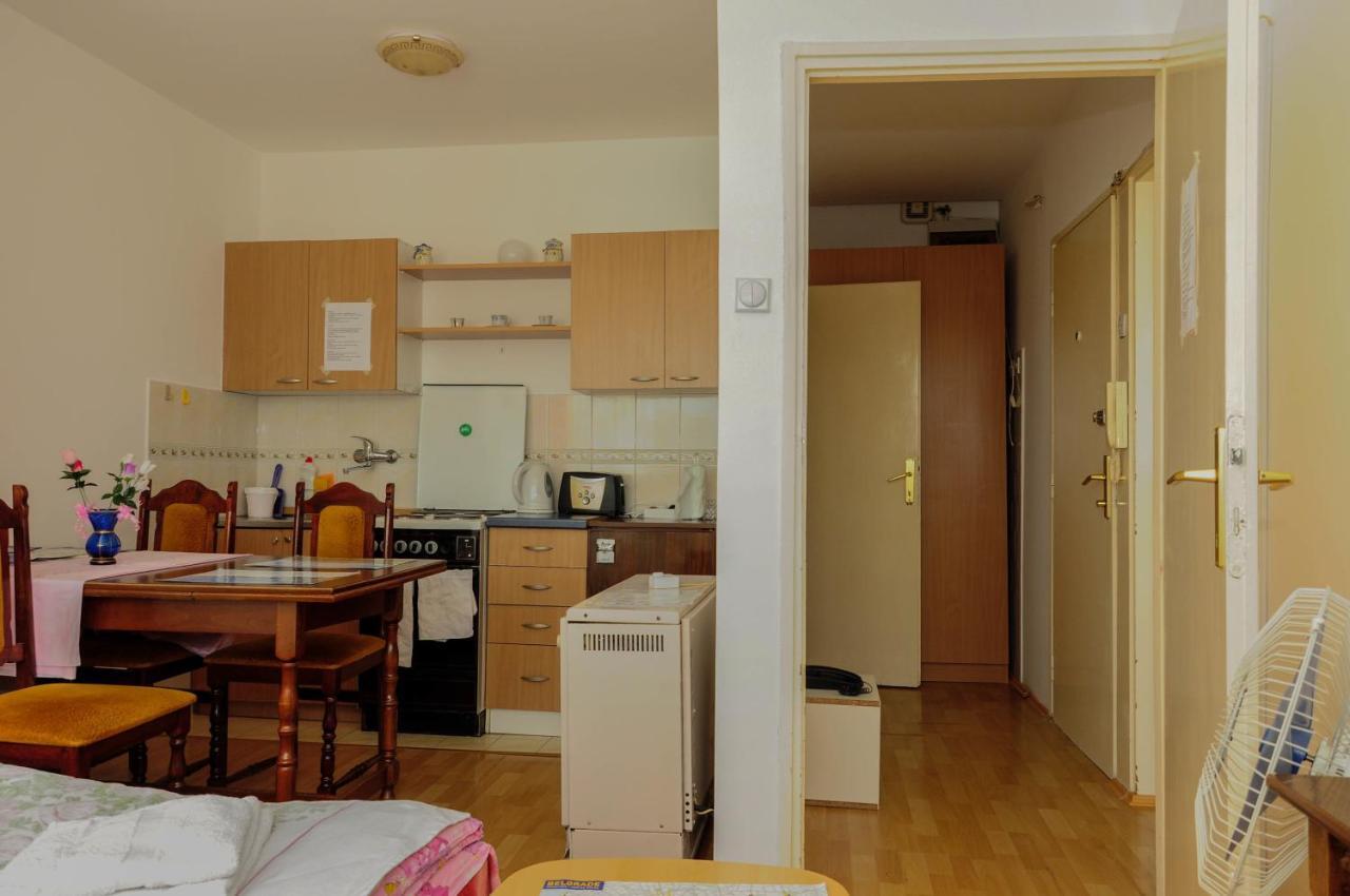 Apartment Daca Stan Belgrad Pokój zdjęcie